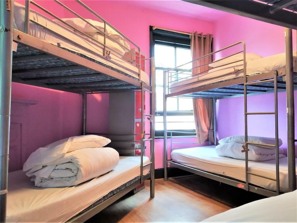 The Phoenix Hostel Paddington Лондон Екстериор снимка